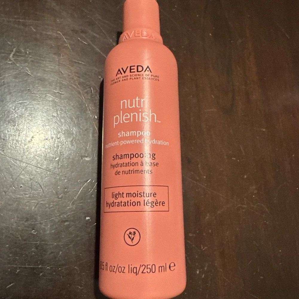NEW AVEDA Nutriplenish Shampoo Light Moisture 250ml / 8.5 Fl Oz Sealed